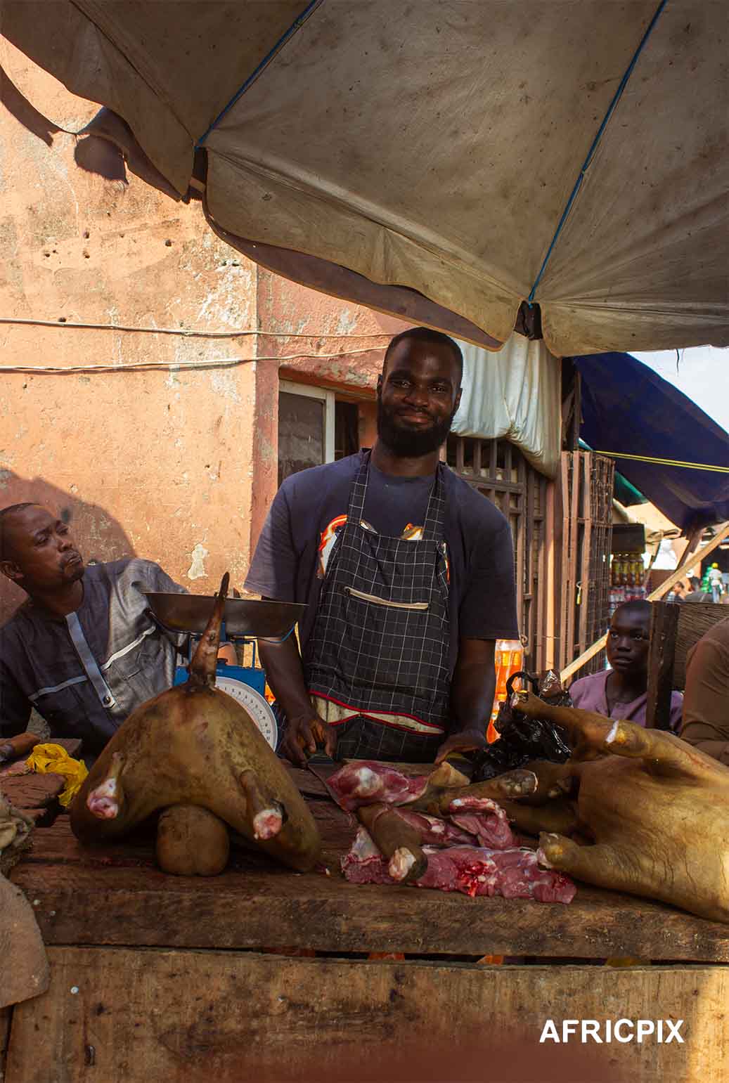 African_Nigeria_Market_Man_Butcher