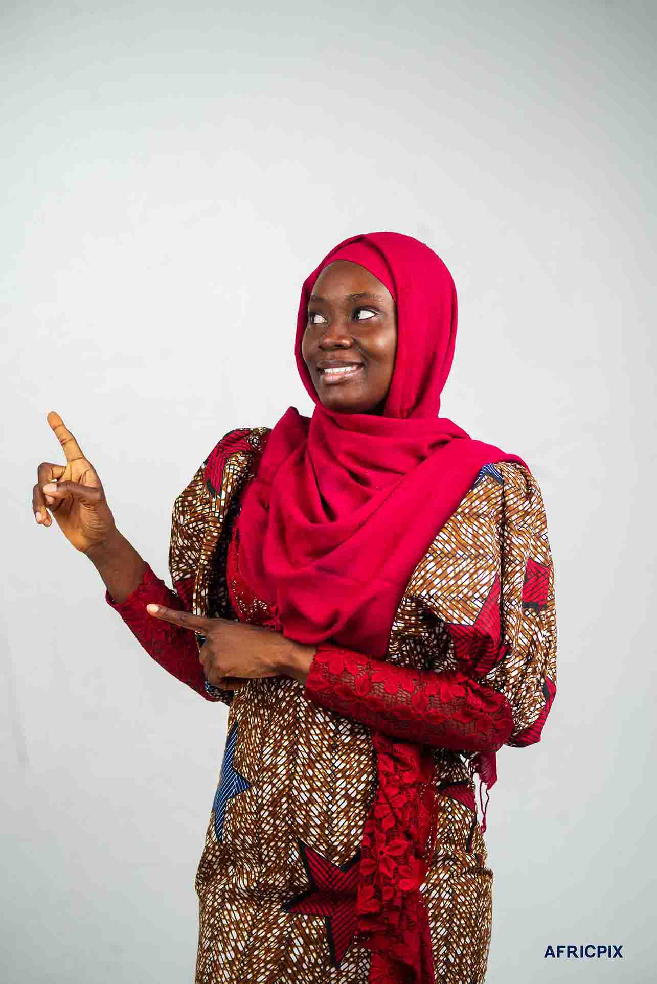 Nigeria Hausa Woman Pointing up